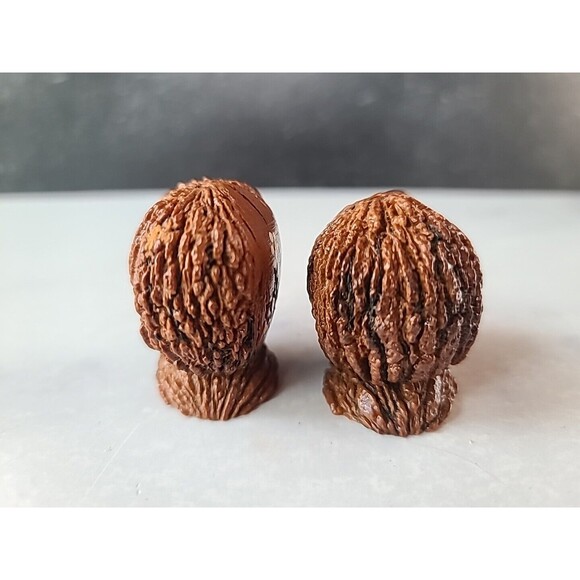 Vintage Walnut Pit Shaped Handpainted Floral Salt And Pepper Shakers, READ - Picture 7 of 10